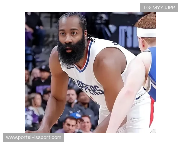 哈登正式加盟骑士，与米切尔通话商讨战术配合细节